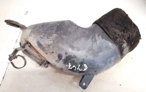 KIA Carnival Air intake hose/pipe 282104d010 28210-4d010
