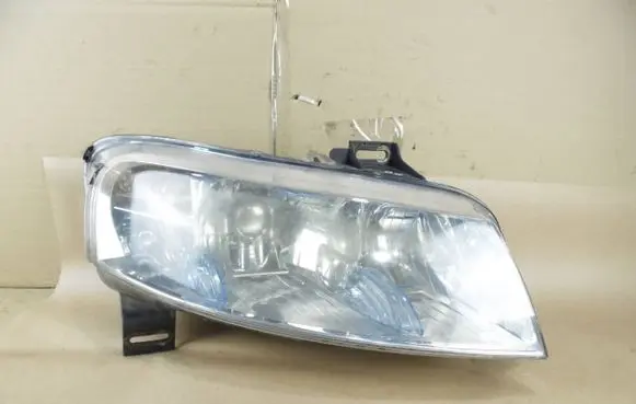 Fiat Stilo Headlight/headlamp 517127100 29419999 2002654294