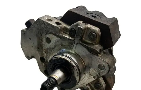 Renault Espace - Grand espace IV Fuel injection high pressure pump 8200041766 0445010033 8200613055A