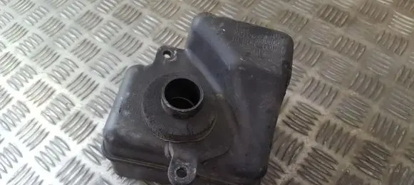 Intake resonator