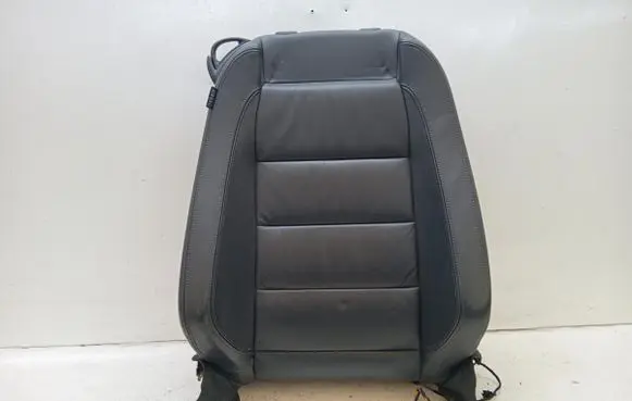 Volkswagen Golf V Front passenger seat 