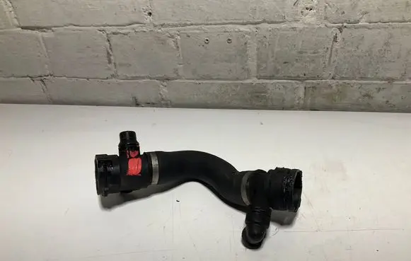 BMW 3 F30 F35 F31 Coolant pipe/hose 7642223 8375796