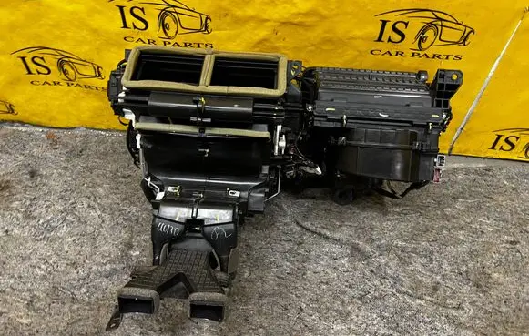 Ford Fusion II Interior heater climate box assembly HS7H-19B555-CB HS7H19B555CB