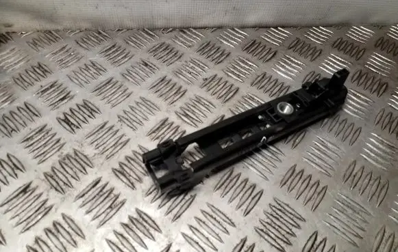 Skoda Octavia Mk2 (1Z) Seat belt adjustment rail 5K0857819