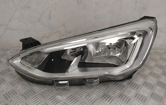 Ford Focus Headlight/headlamp JX7B13W030AE