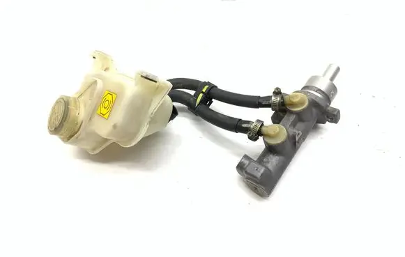 Maserati Quattroporte Master brake cylinder 60539