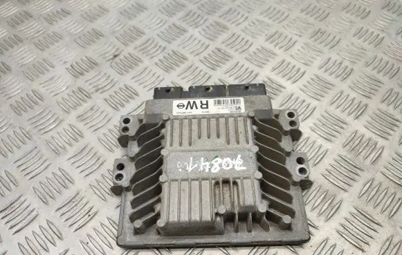 Nissan Qashqai Engine control unit/module 23710BR30A