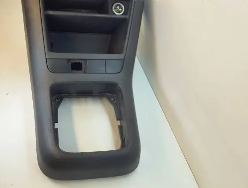 Volkswagen Golf Plus Center console 5M1863476