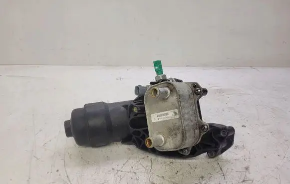 Audi A4 S4 B9 Oil filter cover 03N115389N
