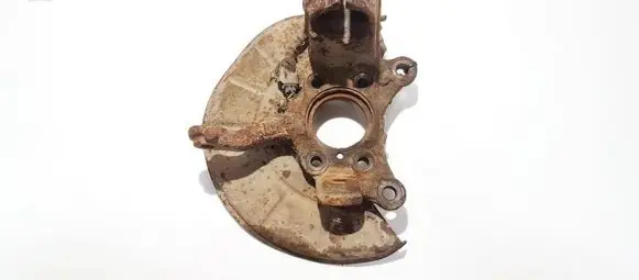 Volkswagen Touran I Front wheel hub