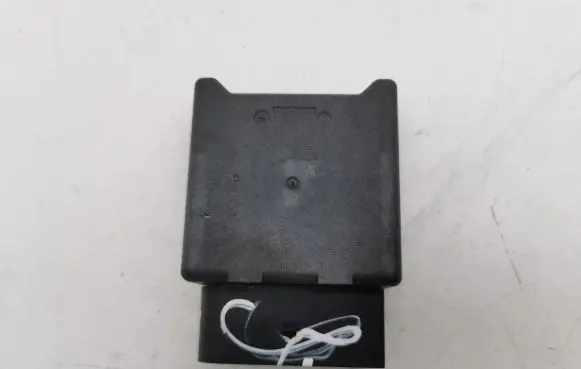 Skoda Octavia Mk4 Fuel pump relay 5Q0906093B