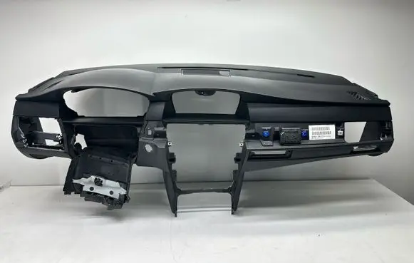BMW 5 E60 E61 Dashboard 6976421