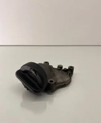 Opel Insignia A Oil fill pipe 55565946 428702815