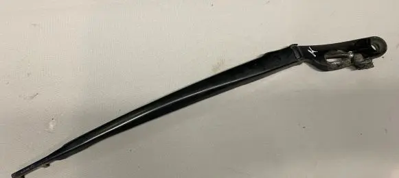 BMW 7 E65 E66 Windshield/front glass wiper blade 61617008959