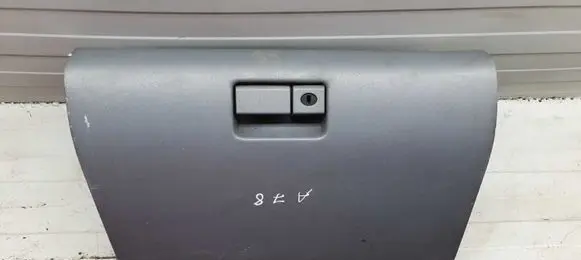 Toyota Previa (XR30, XR40) II Glove box frame 5555128070