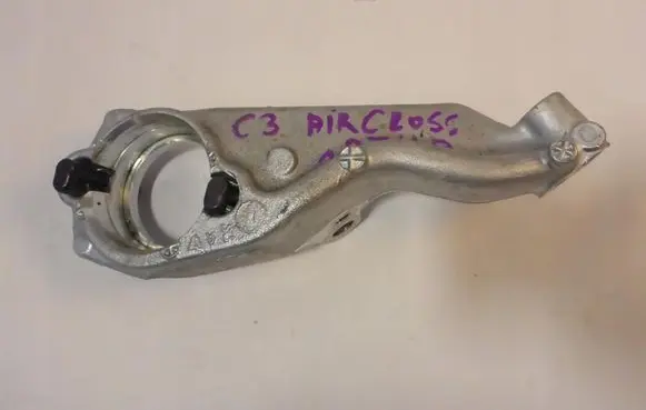 Citroen C3 Aircross Driveshaft support bearing bracket 