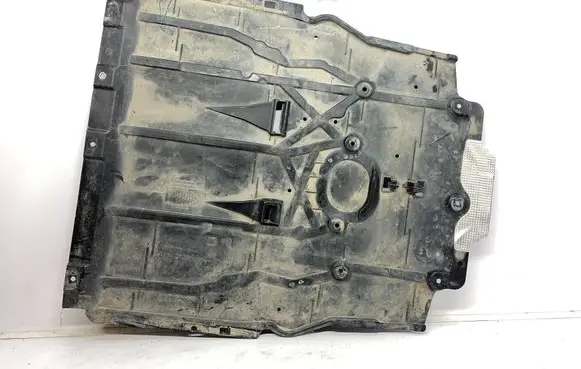 Mercedes-Benz B W247 Engine splash shield/under tray A2475202600