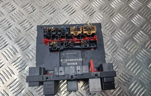 Volkswagen PASSAT B6 Comfort/convenience module 3C0937049AE