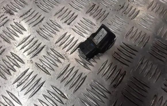 Renault Megane II Air pressure sensor 0281002573 8200194432
