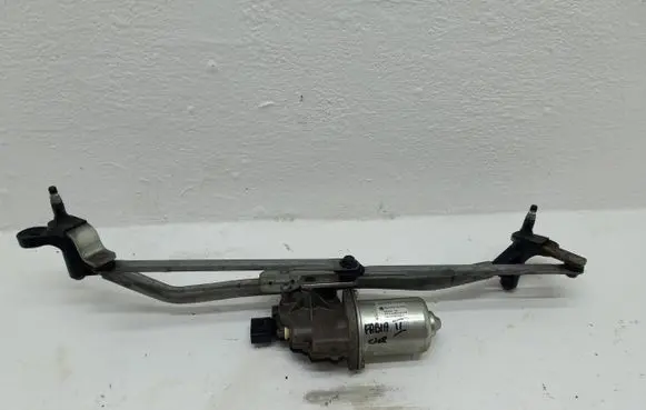 Skoda Fabia Mk2 (5J) Front wiper linkage 5J1955113B
