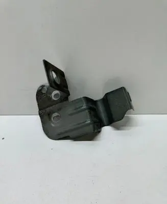 Audi Q8 Fender mounting bracket 4M8821168