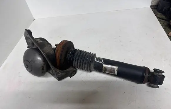 Citroen C5 Front shock absorber/damper 9674996780