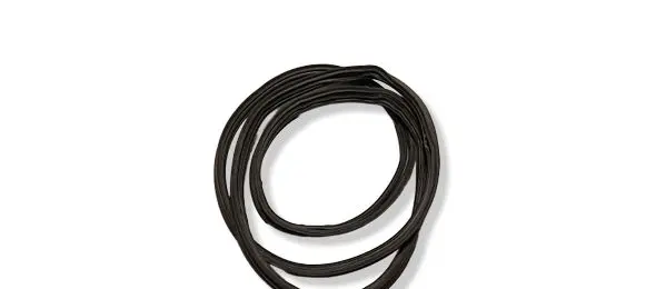 Trunk rubber seal (body)