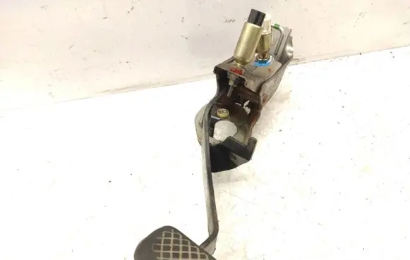 Honda Accord Clutch pedal 