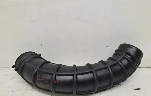Hyundai i20 (PB PBT) Air intake duct part 28139-1J310