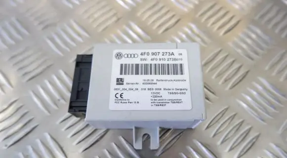 Audi Q7 4L Tire pressure control unit 4F0907273A