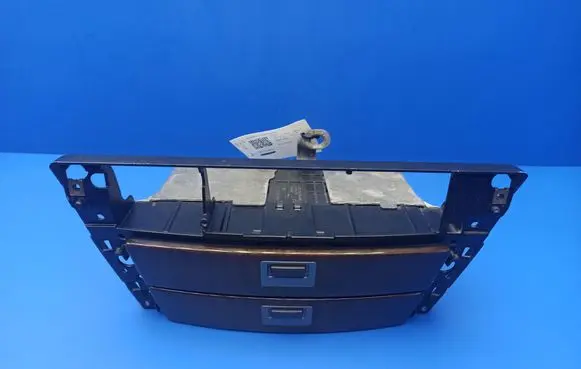 BMW 7 E65 E66 Dashboard storage box/compartment 7032886 12145100 51457032886918