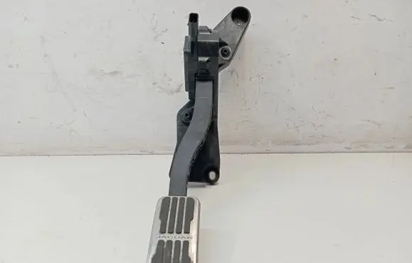 Jaguar F-Pace Accelerator throttle pedal HK8M9F836CA