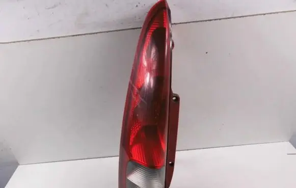 Chevrolet Tacuma Rear/tail lights
