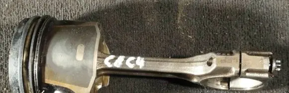 Citroen C8 Piston with connecting rod