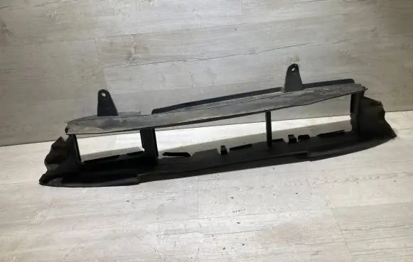 Renault Megane IV Intercooler air guide/duct channel 626533246R
