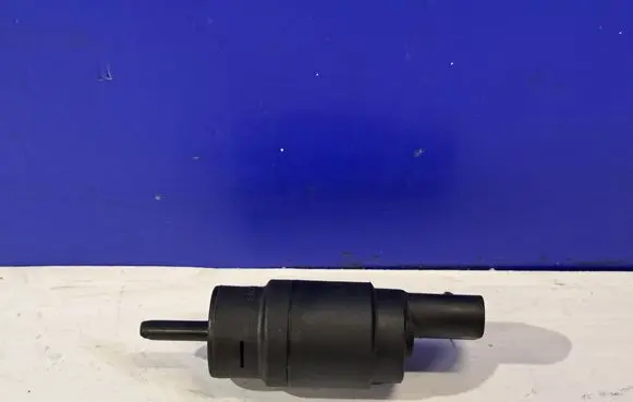 Mercedes-Benz E W211 Windscreen/windshield washer pump WASHERTANKMOTOR