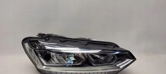 Volkswagen Touran III Headlight/headlamp 5TB941036B