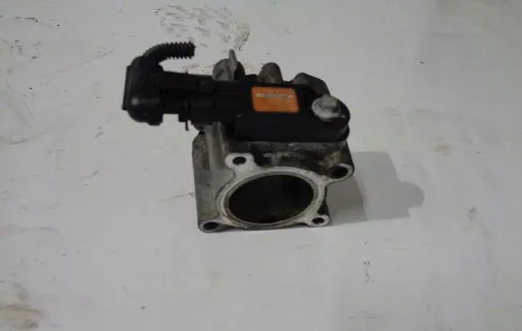 Renault Laguna III Throttle valve 8200854280