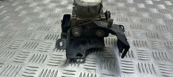Renault Megane IV ABS Pump 476607355R