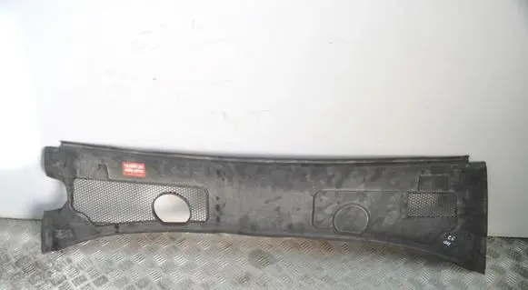 Audi A6 S6 C6 4F Wiper trim 4F1819447