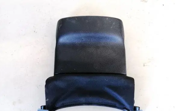 Volkswagen Golf VI Steering wheel column trim 5N0858565 5N0858560