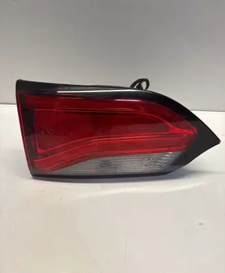 Chrysler Pacifica Tailgate rear/tail lights 22516A120V P68228953AD 02516A120