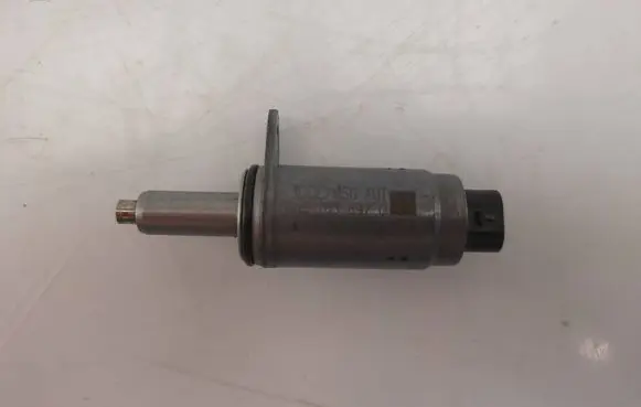 Audi A3 8Y Camshaft position sensor 06E103697Q