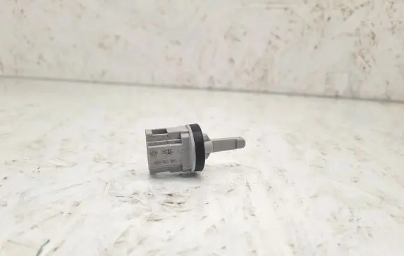 Audi A3 S3 8P Interior temperature sensor 1K0907543A