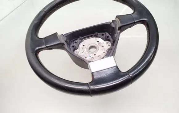Volkswagen Golf Plus Steering wheel 1Q0419091F 1K0419081M
