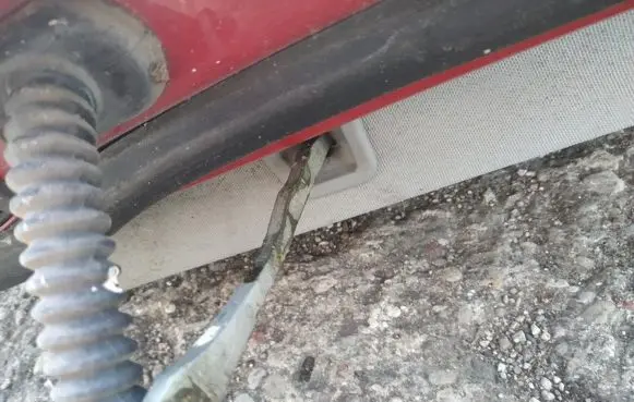Audi A2 Rear door check strap stopper