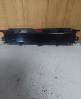 Renault Scenic II - Grand scenic II Speedometer (instrument cluster) 8200451505A 28113101 NSB8643987