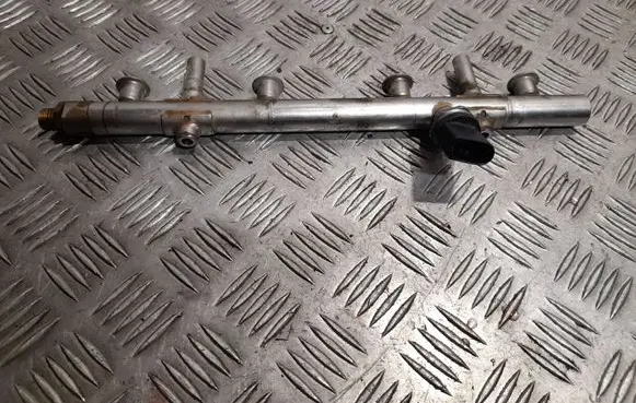 Audi A3 S3 8V Fuel main line pipe 06K133317G 06J906051F