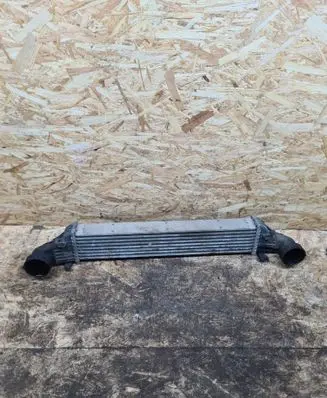 Mercedes-Benz E W211 Intercooler radiator A2115001102
