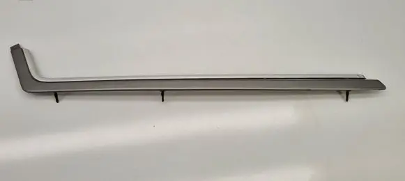 Volvo 740 Rear side glass trim 